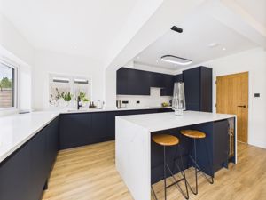 Photo 8- click for photo gallery